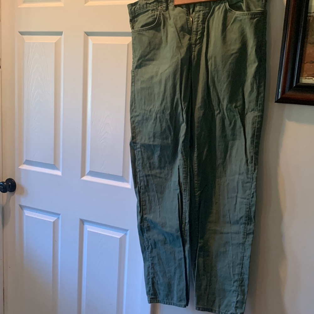 Mens Dockers olive jean
